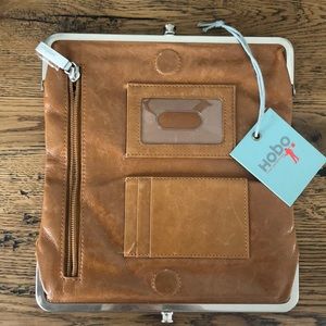 Hobo Lauren caramel wallet clutch